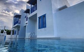 Ipoh Santorini Hideaway - Hotel Inspired
